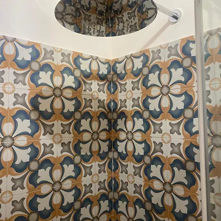 Superior Stone * Venetico